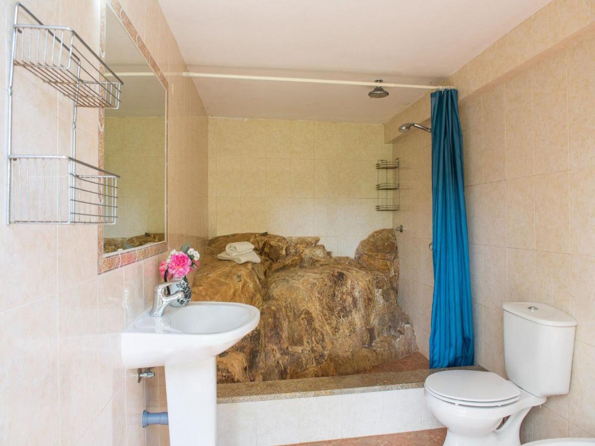 House With Authentic Tiling And Antique Furniture Villa Montemor-o-Novo Dış mekan fotoğraf